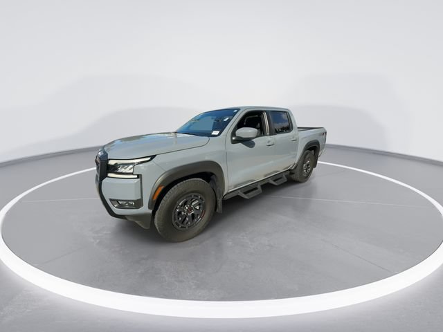 Used 2025 Nissan Frontier Pro-X RWD image 4