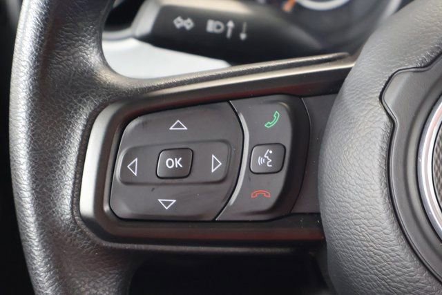 Used 2025 Jeep Wrangler Sport image 14