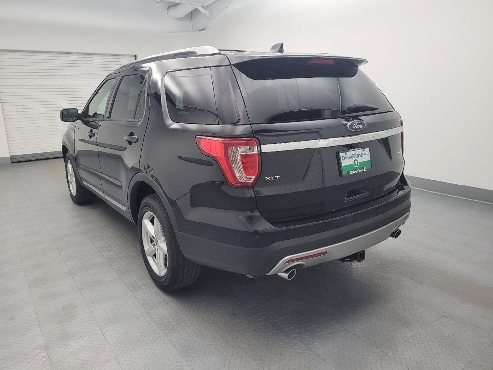 Used 2016 Ford Explorer XLT w/ Equipment Group 202A AWD/4WD image 5