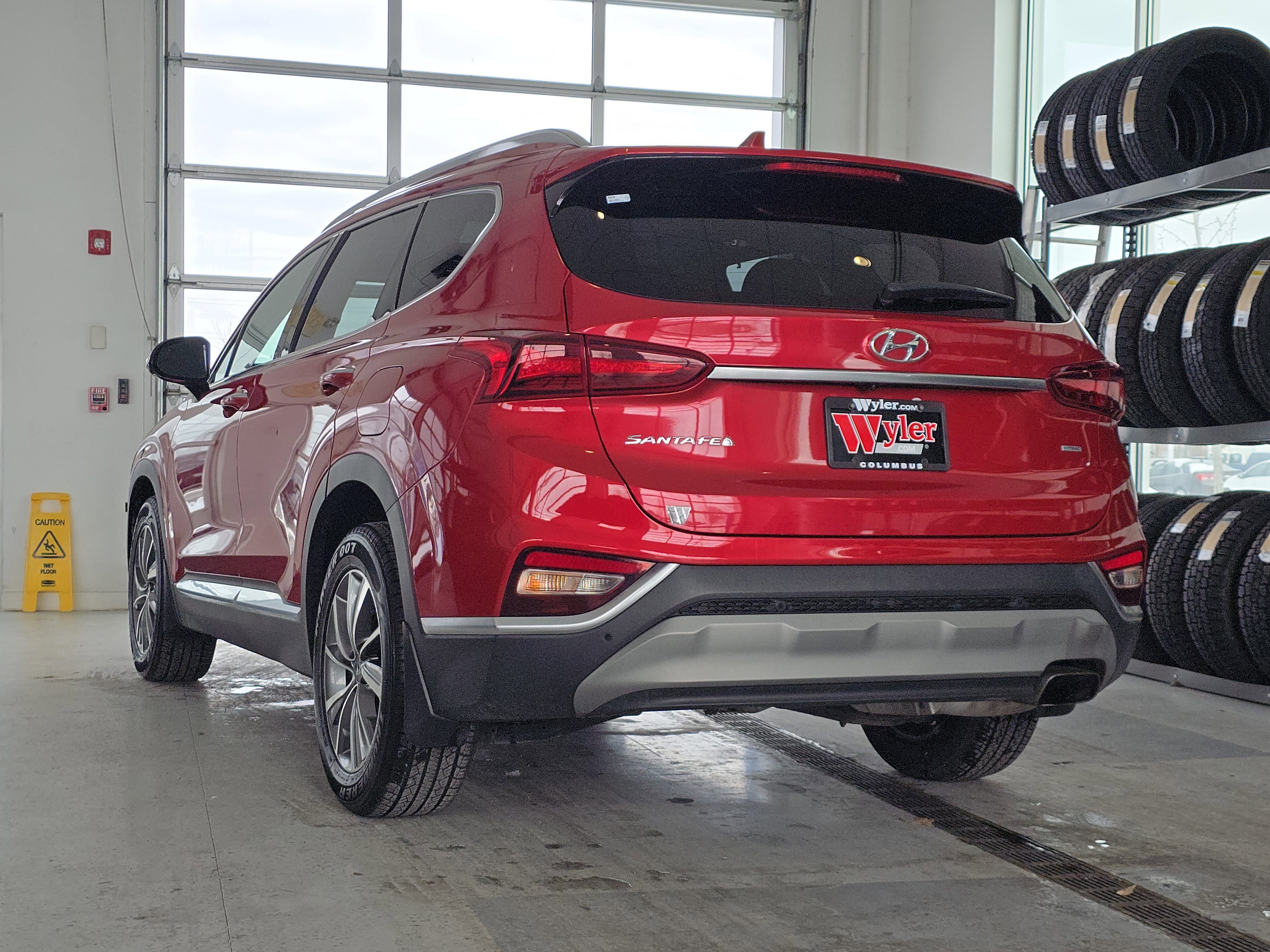 Used 2020 Hyundai Santa Fe SEL w/ Convenience + Premium Package image 7