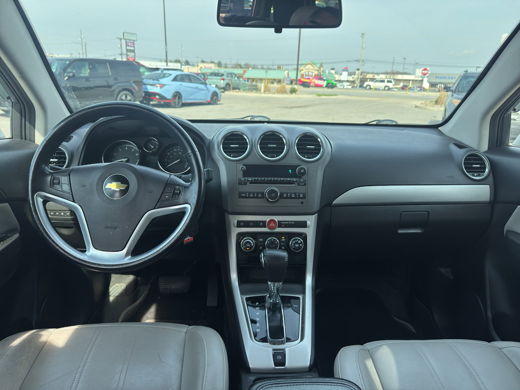 Used 2012 Chevrolet Captiva Sport LTZ AWD/4WD image 10