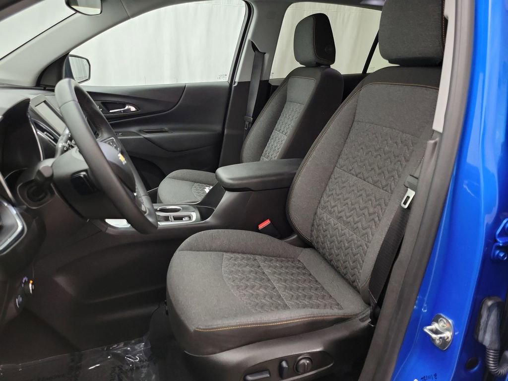 Certified 2024 Chevrolet Equinox LT w/ LPO, Floor Liner Package image 8