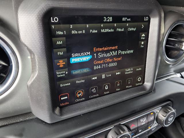 Used 2023 Jeep Wrangler Unlimited Sahara w/ LED Lighting Group AWD/4WD image 18