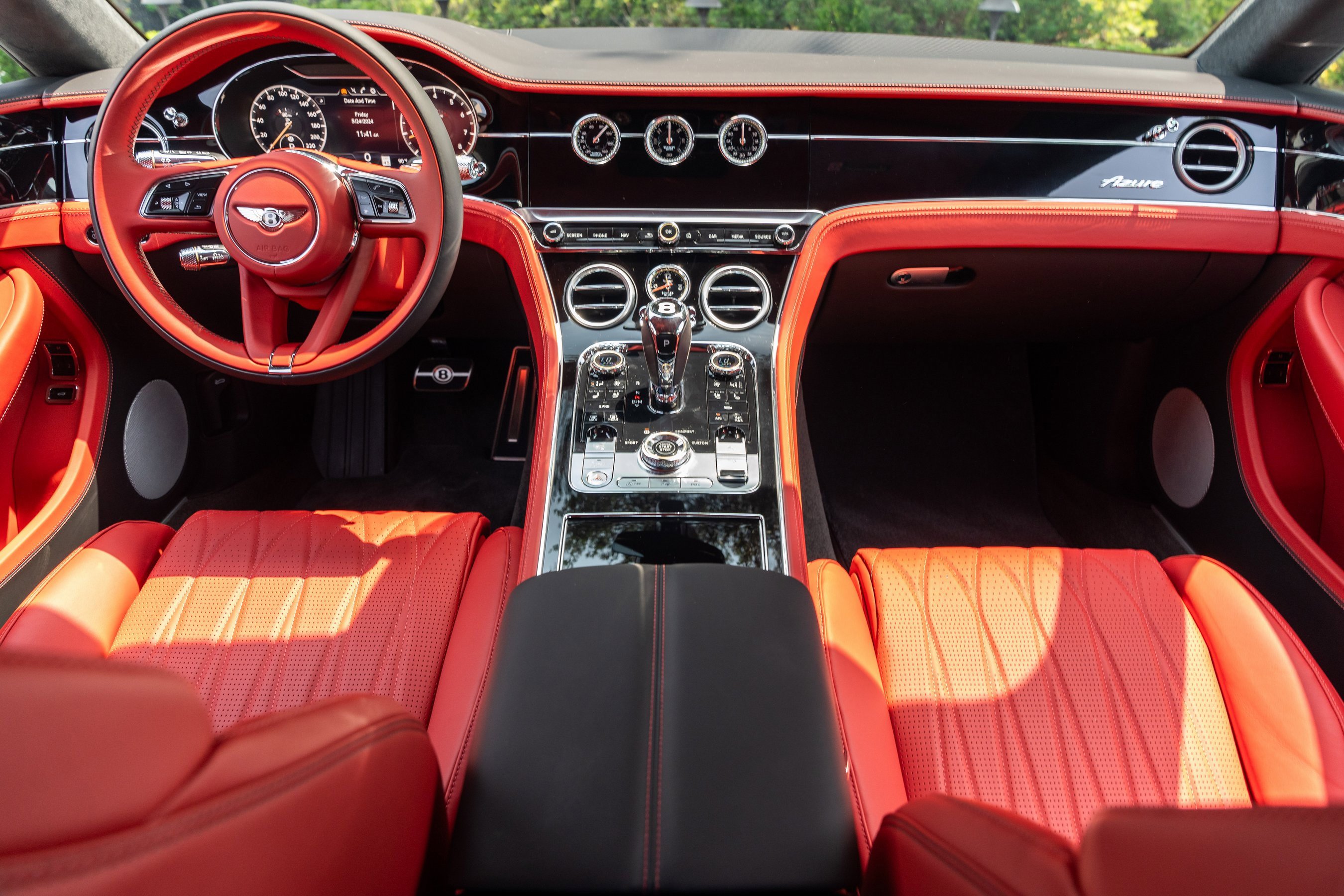 Used 2024 Bentley Continental GT Azure image 4