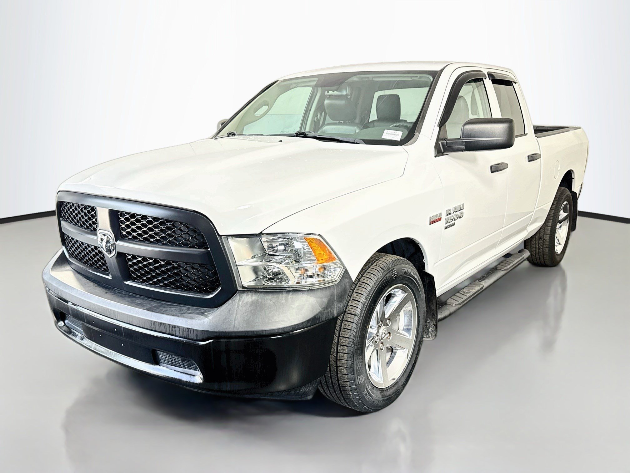 Used 2019 RAM 1500 Tradesman RWD image 4