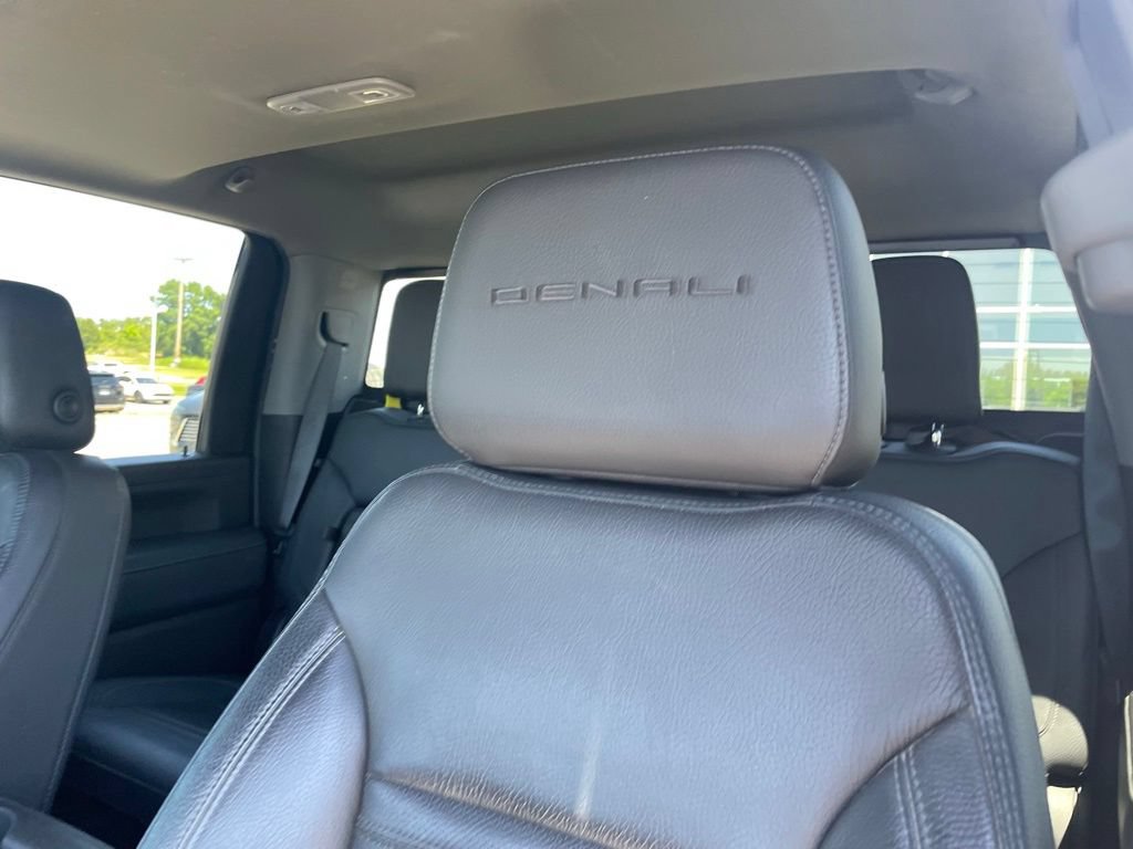 Used 2023 GMC Sierra 2500 Denali w/ Denali Ultimate Package AWD/4WD image 18