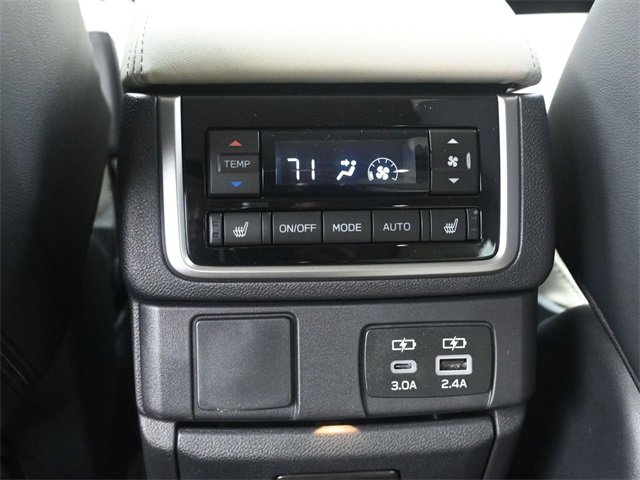 New 2025 Subaru Ascent Limited image 22