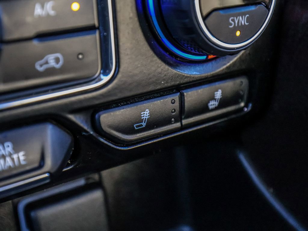 Used 2022 Chevrolet Tahoe LT w/ LT Signature Package image 32