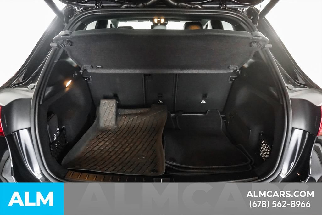 Used 2025 Mercedes-Benz GLA 250 image 21