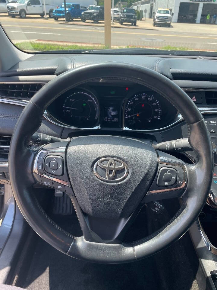 Used 2013 Toyota Avalon Limited image 11