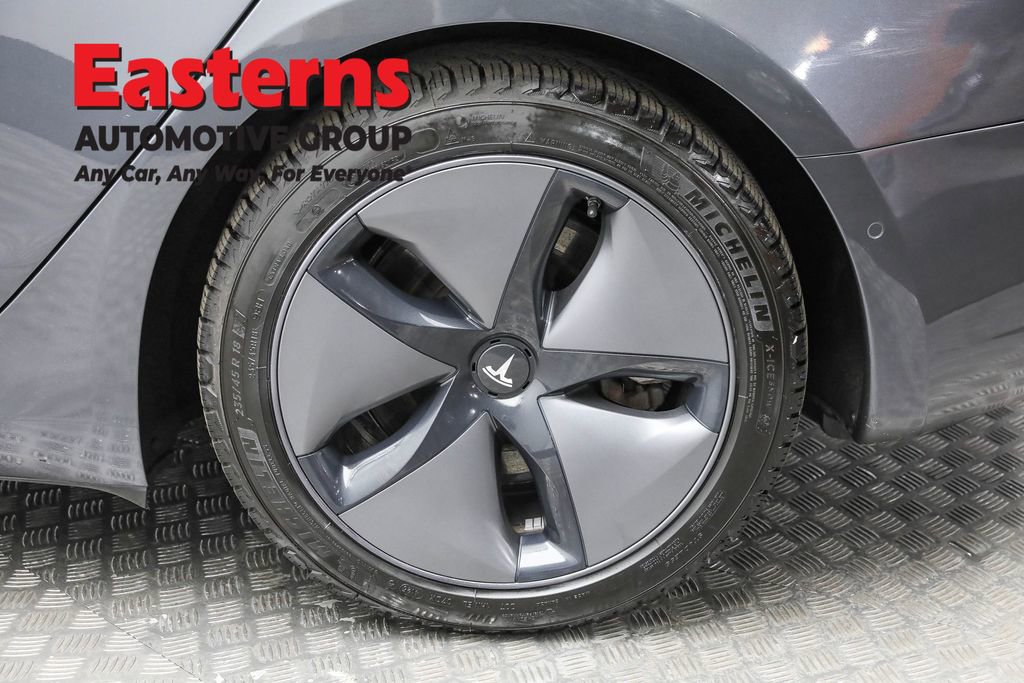 Used 2018 Tesla Model 3 Long Range image 8