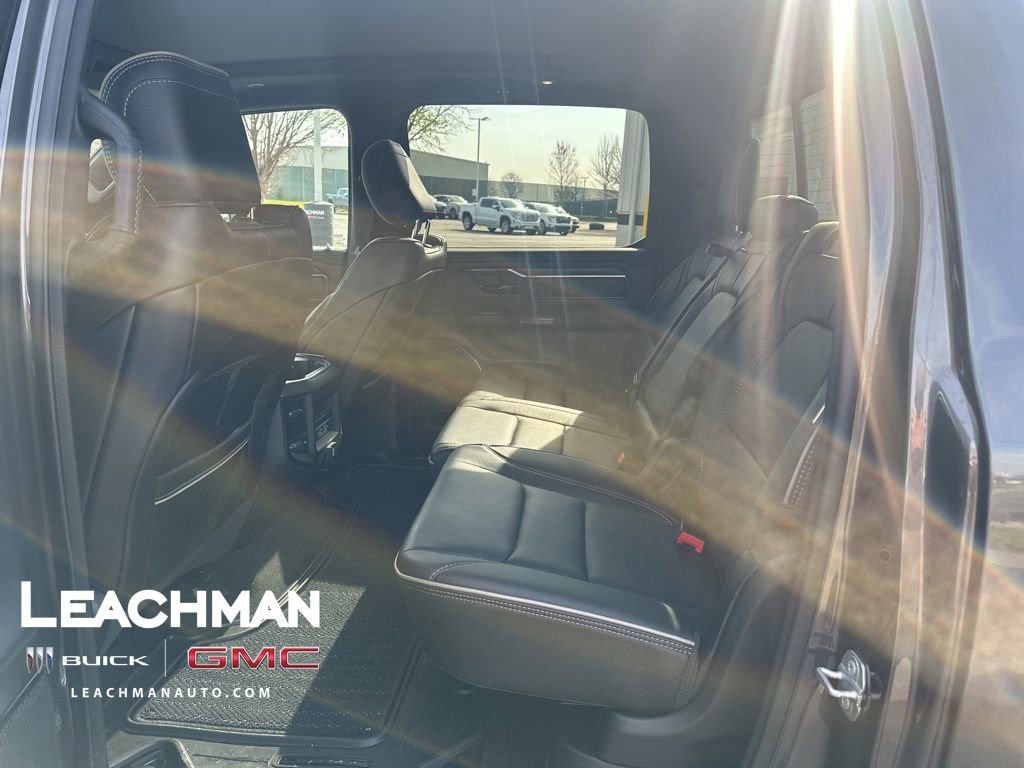 Used 2022 RAM 1500 Limited image 9