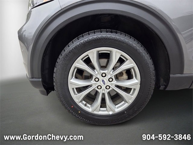Used 2023 Ford Explorer Limited image 11