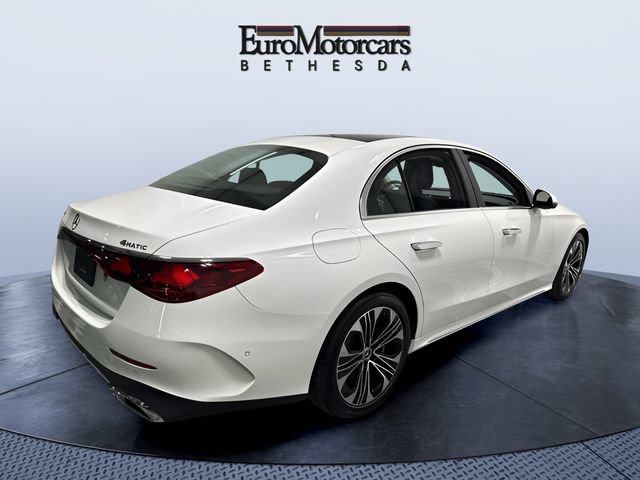 Used 2025 Mercedes-Benz E 350 4MATIC Sedan image 5