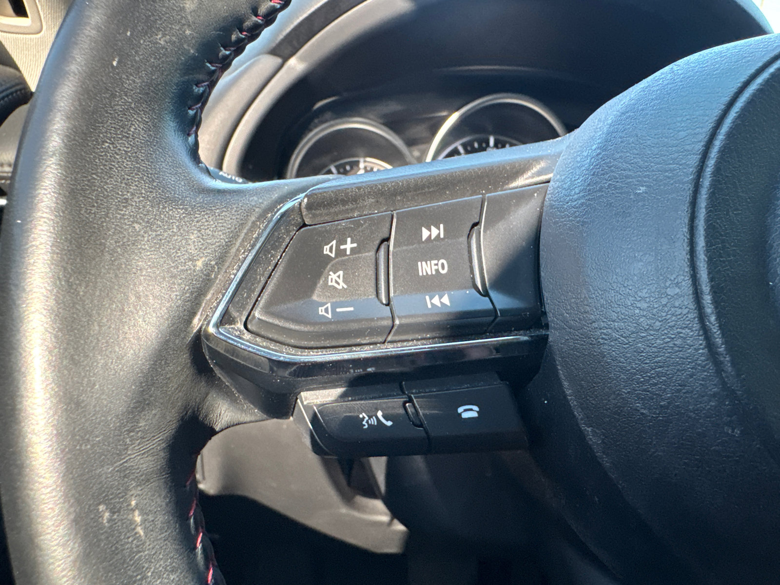 Used 2022 MAZDA CX-5 Carbon Edition image 33