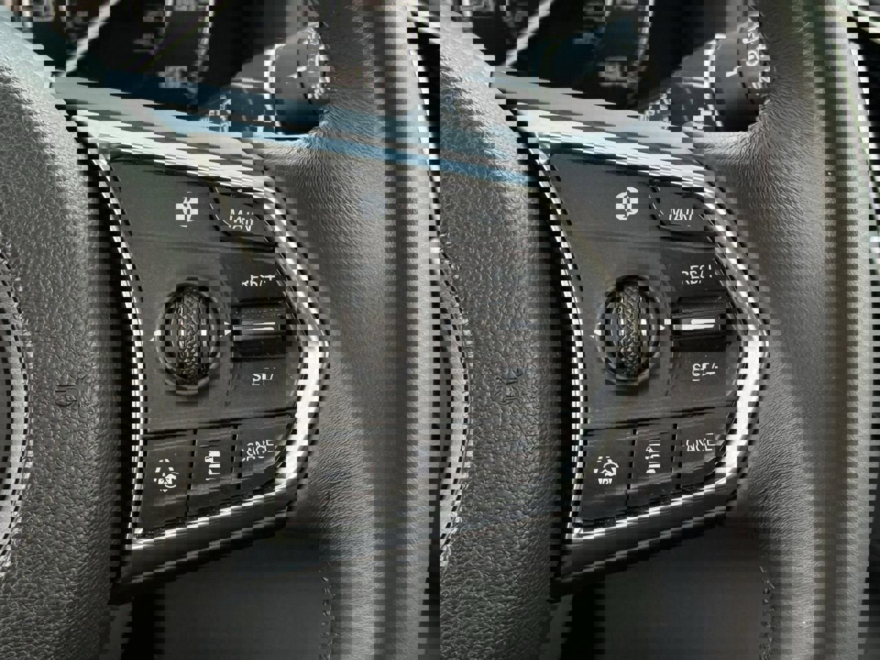 Used 2020 Acura RDX w/ Technology Package image 15