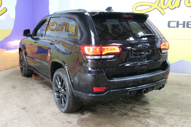 Used 2019 Jeep Grand Cherokee Altitude AWD/4WD image 6