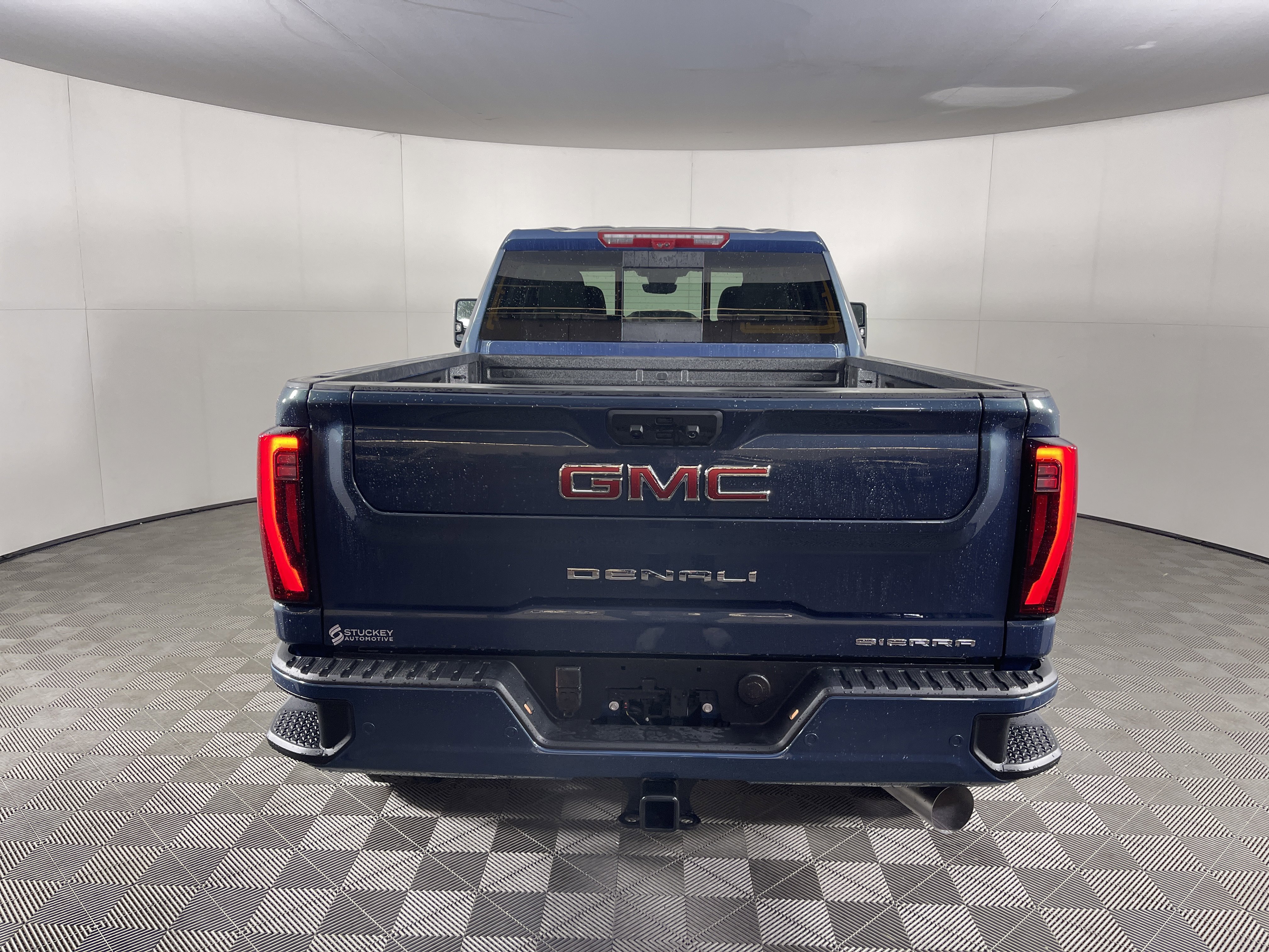 New 2026 GMC Sierra 2500 Denali w/ Denali Reserve Package image 4