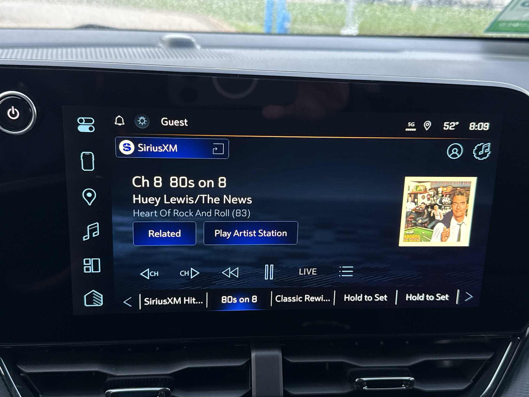 New 2027 Chevrolet Equinox RS w/ Safety and Technology Package AWD/4WD image 24