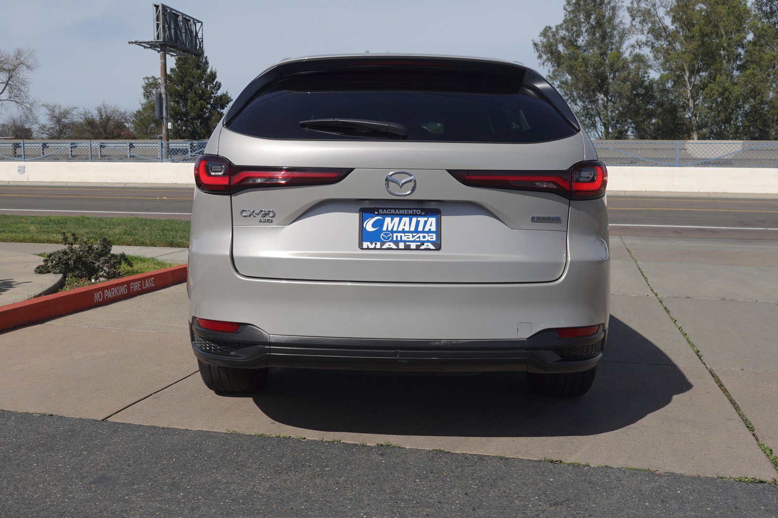 Certified 2024 MAZDA CX-90 Plug-In Hybrid w/ Preferred image 6