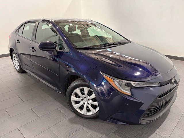 Used 2026 Toyota Corolla LE FWD image 7