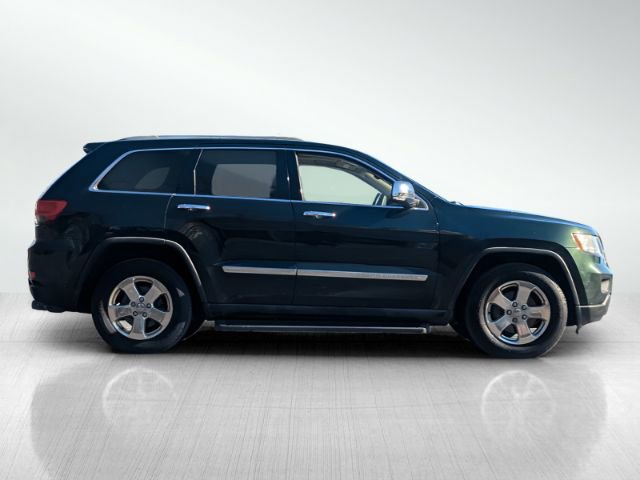 Used 2011 Jeep Grand Cherokee Limited image 3