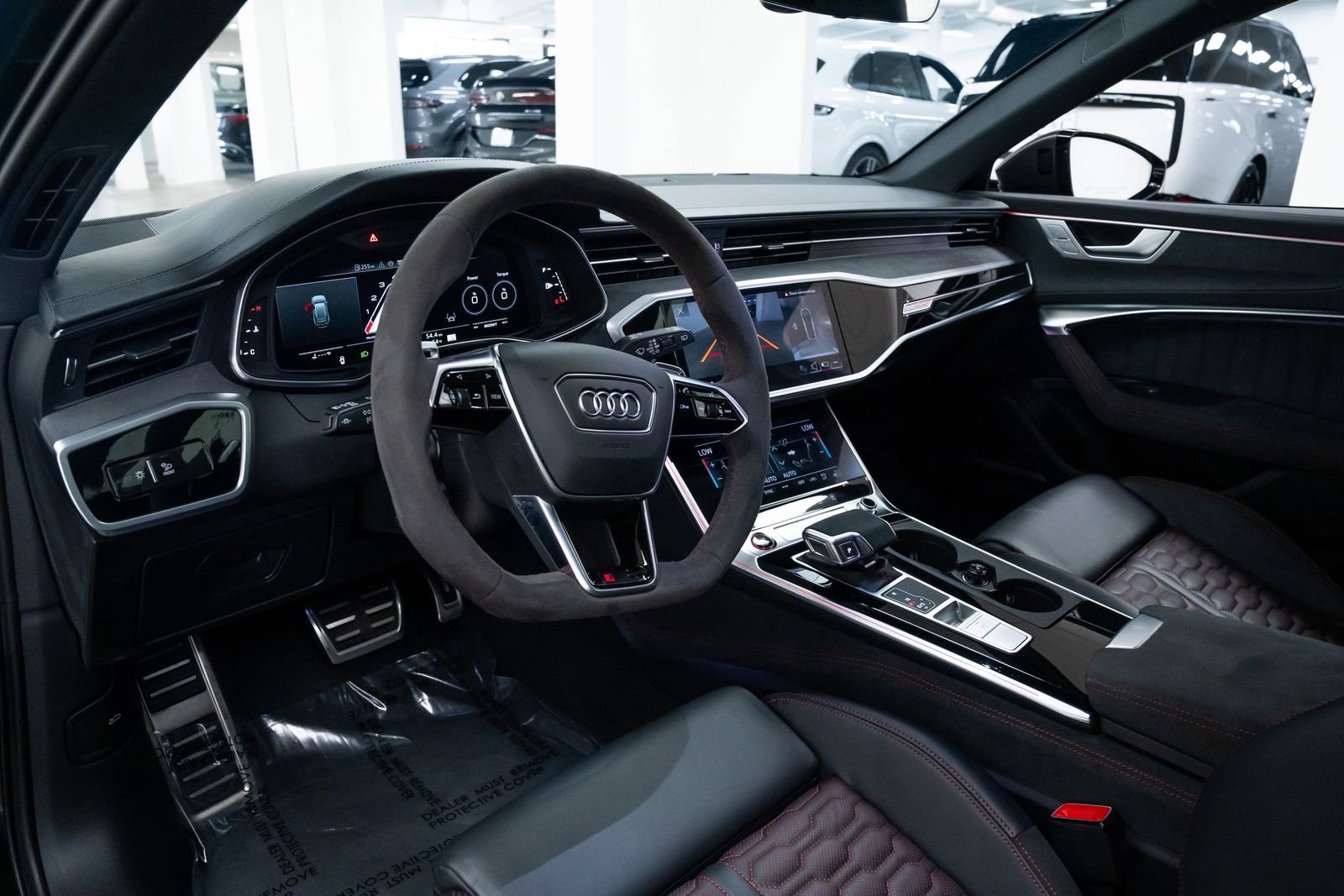 Used 2024 Audi RS 6 performance image 19