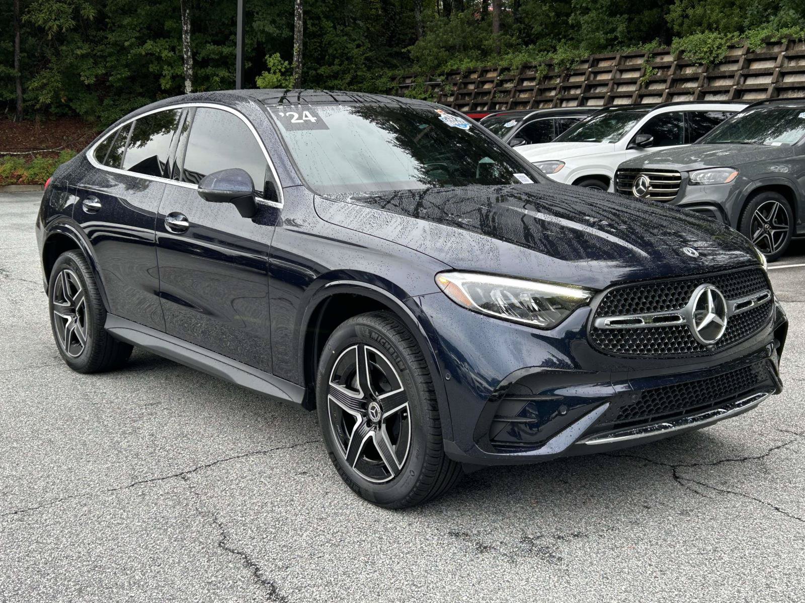 Used 2024 Mercedes-Benz GLC 300 4MATIC image 4