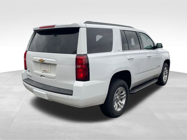 Used 2018 Chevrolet Tahoe LT w/ Luxury Package image 2