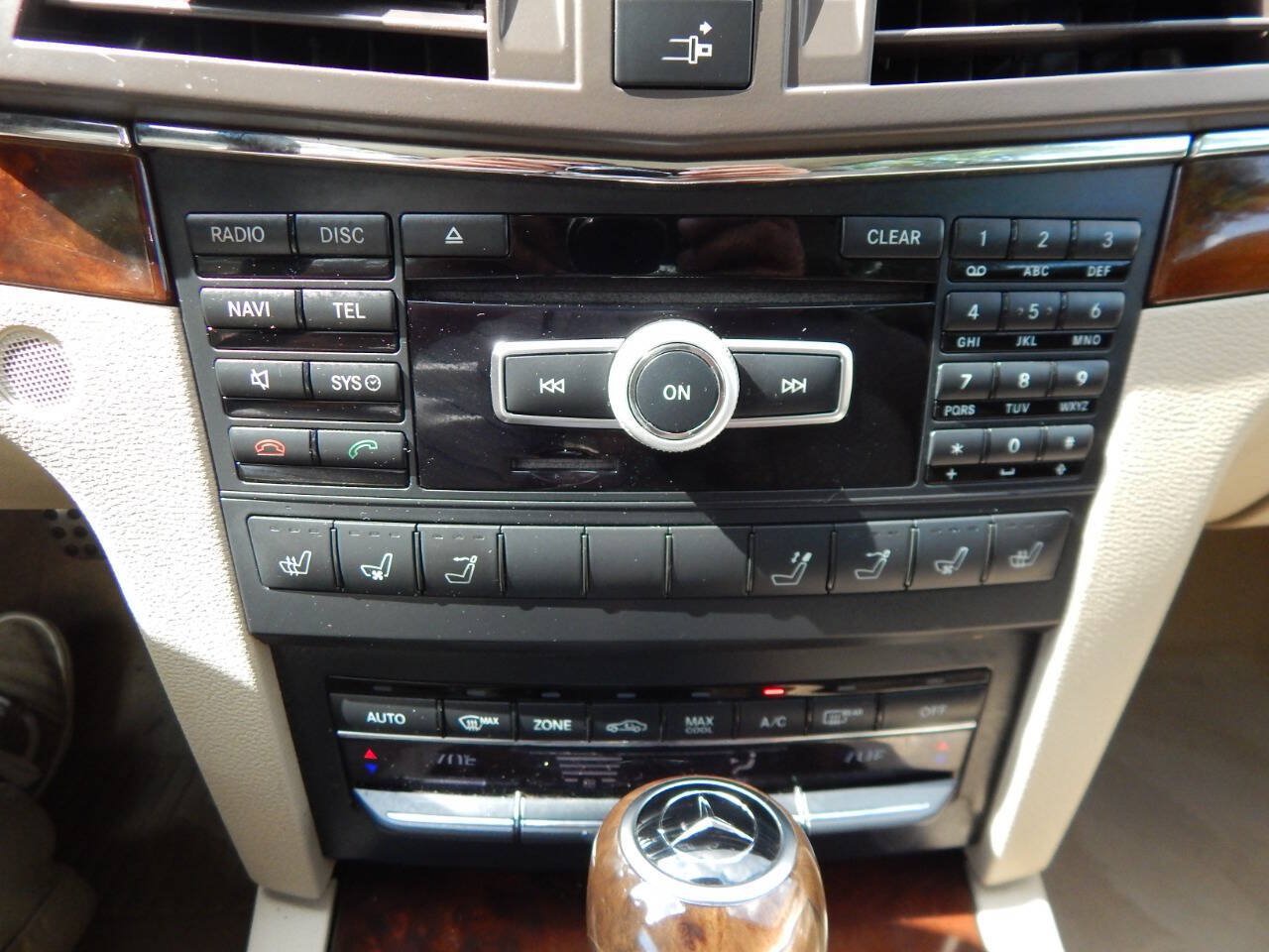 Used 2012 Mercedes-Benz E 350 Cabriolet image 34