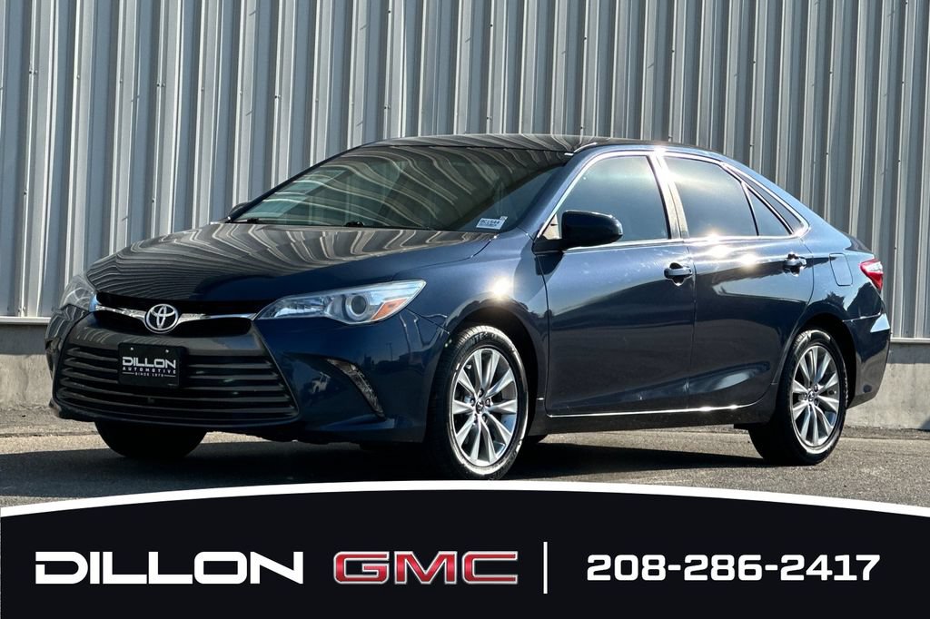 Used 2015 Toyota Camry XLE FWD image 11