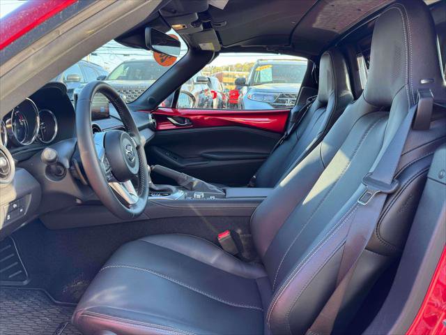 Used 2025 MAZDA MX-5 Miata RF Grand Touring w/ Weather Package RWD image 14