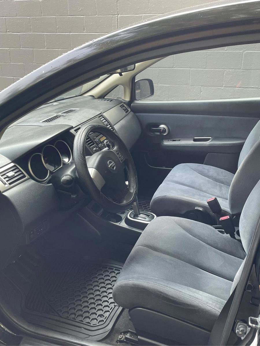 Used 2009 Nissan Versa 1.8 S w/ PWR Pkg image 7