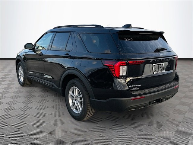 New 2026 Ford Explorer Active image 4