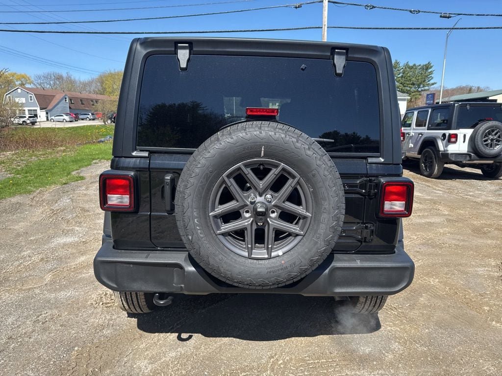 New 2026 Jeep Wrangler Unlimited Sport AWD/4WD image 4