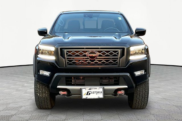 Used 2024 Nissan Frontier PRO-4X w/ Technology Package AWD/4WD image 2