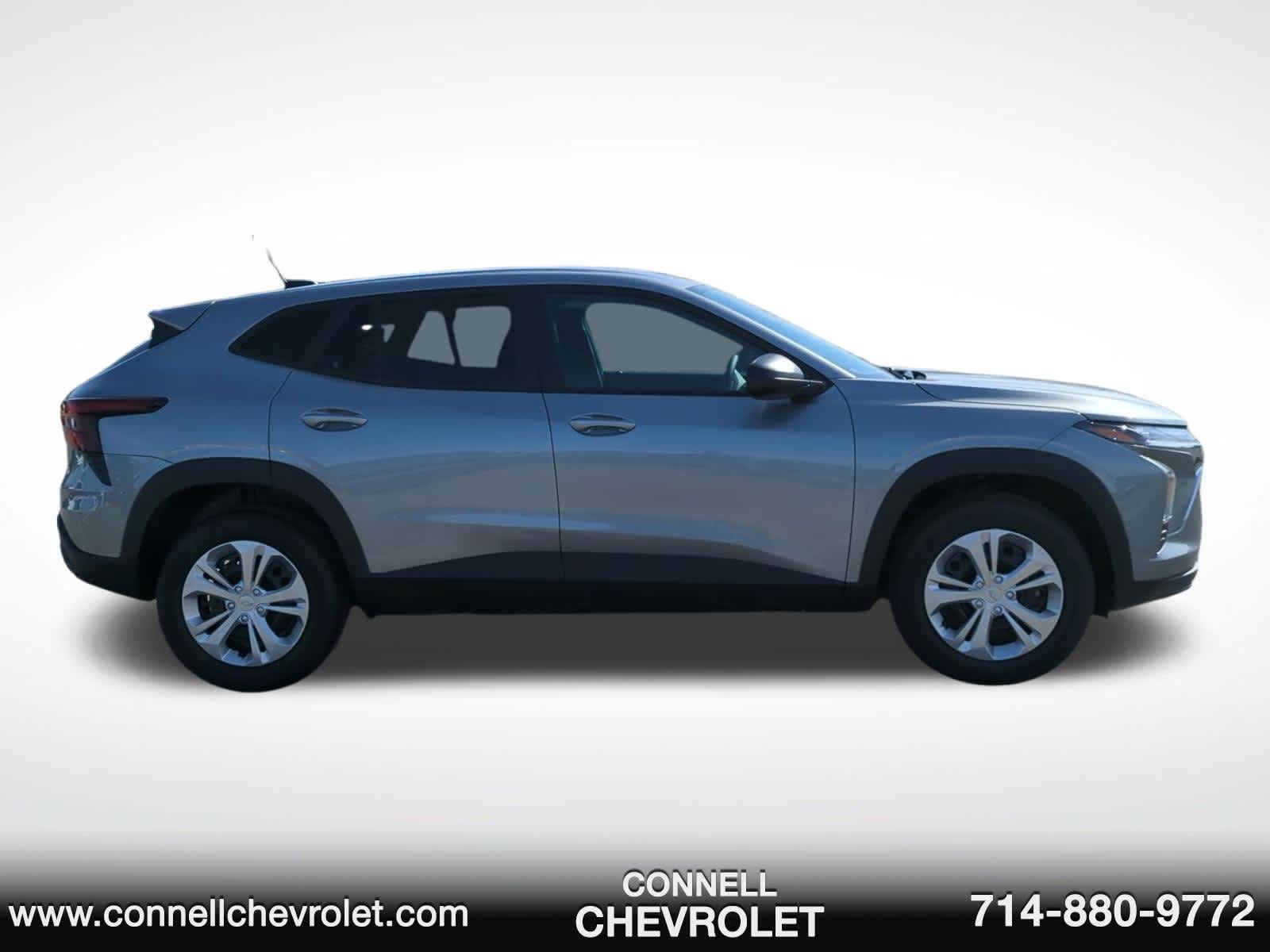 New 2026 Chevrolet Trax LS FWD image 4