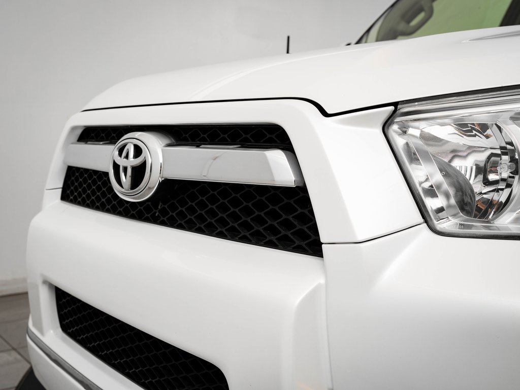 Used 2013 Toyota 4Runner SR5 image 3