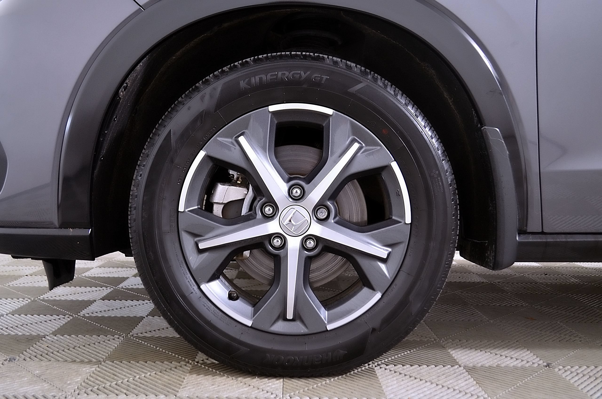 Used 2024 Honda HR-V EX-L image 11