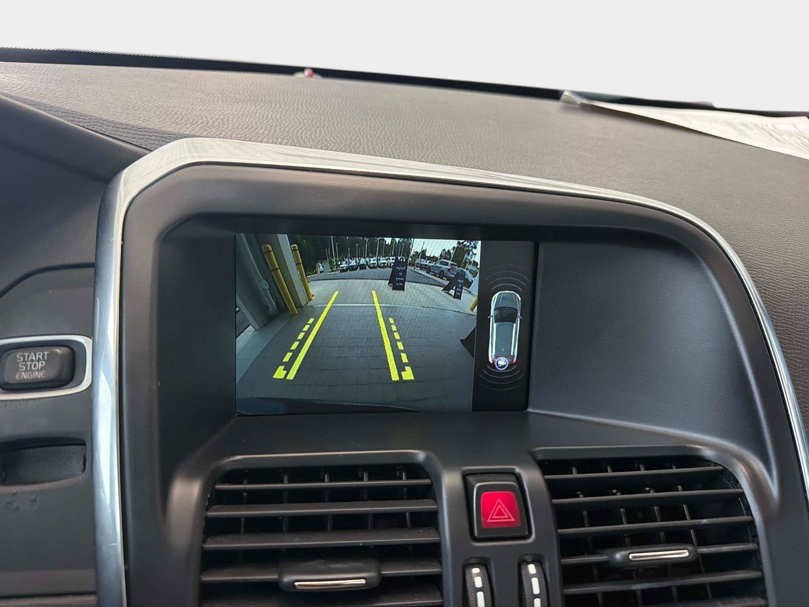 Used 2016 Volvo XC60 T5 Premier w/ Proximity Package FWD image 26