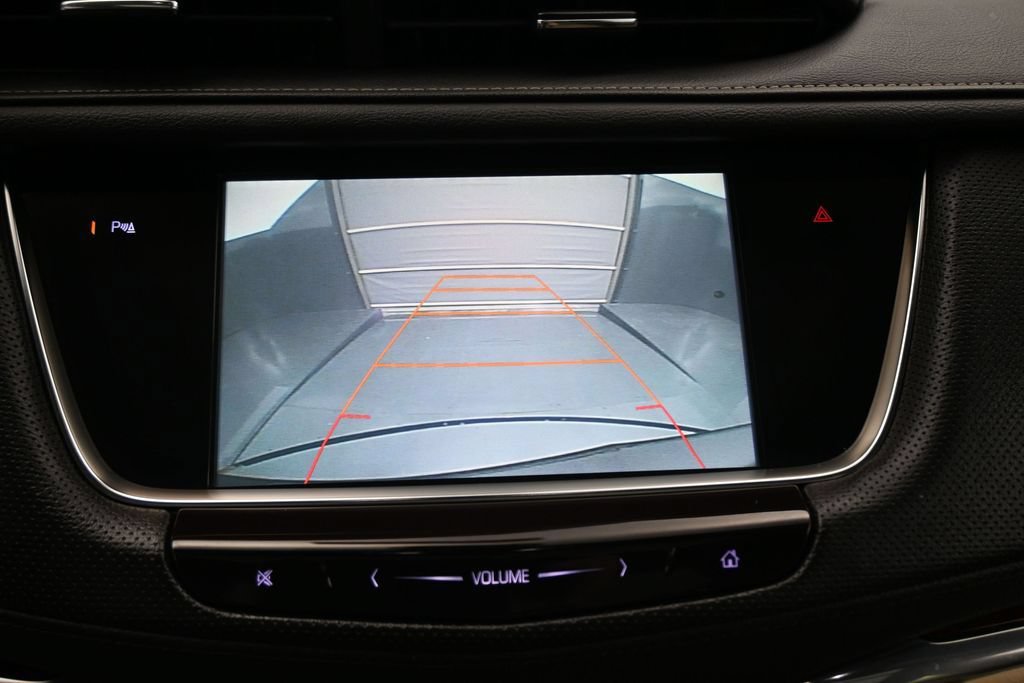 Used 2017 Cadillac XT5 Luxury w/ Driver Awareness Package FWD image 24
