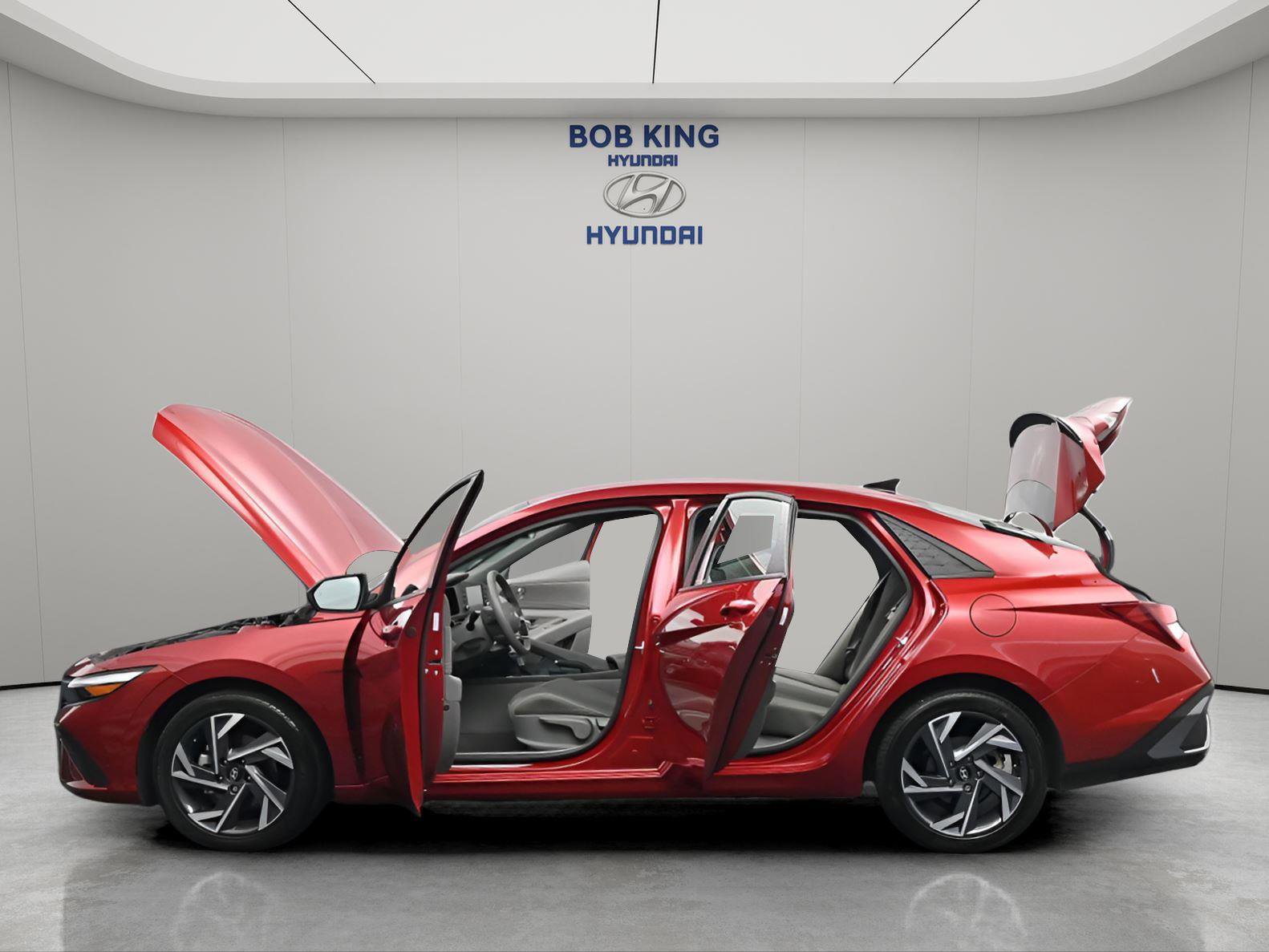Certified 2025 Hyundai Elantra Sport image 22