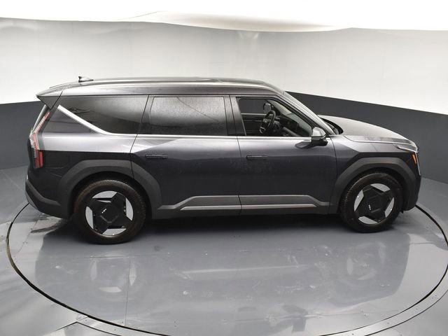 Used 2026 Kia EV9 Light image 48