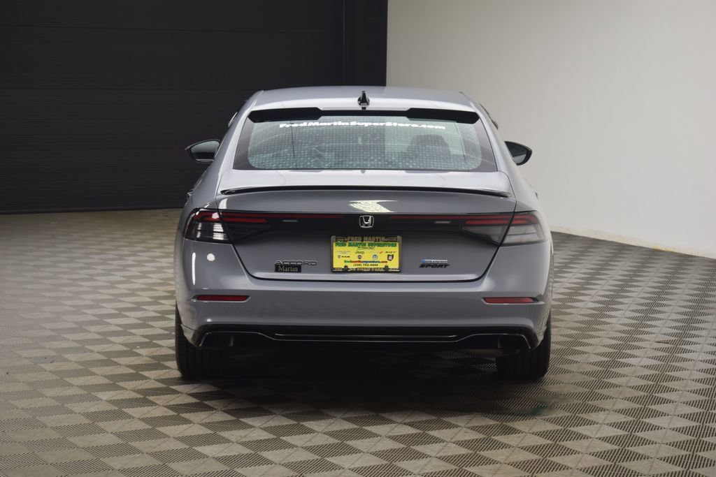 Used 2023 Honda Accord Sport image 8