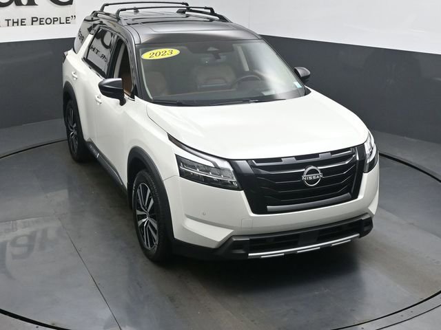 Used 2023 Nissan Pathfinder Platinum AWD/4WD image 46