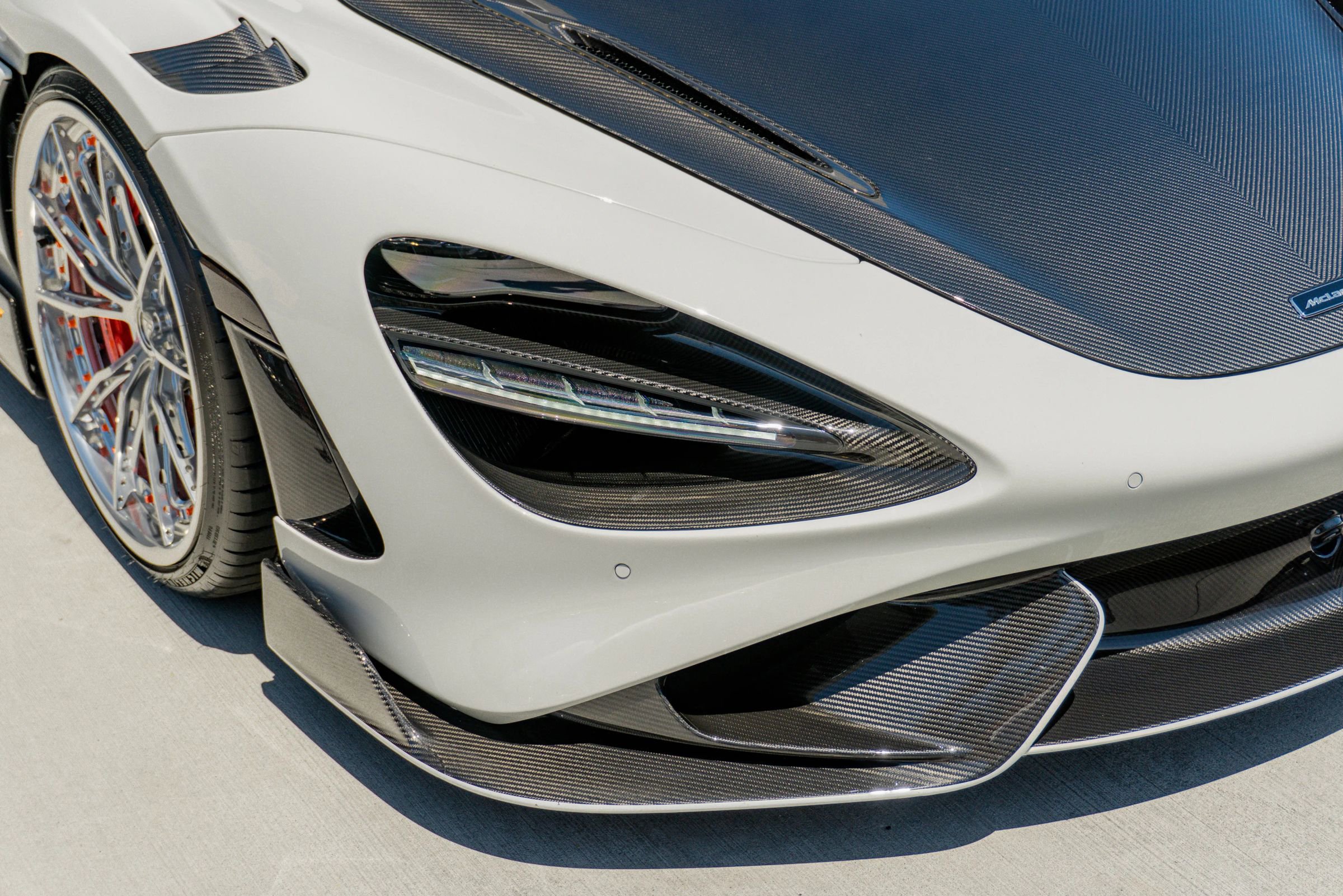 Used 2022 McLaren 765LT RWD image 38