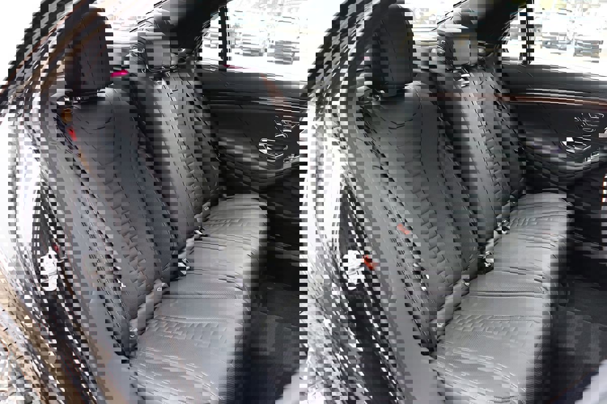 Used 2019 Mercedes-Benz S 560 Sedan image 45