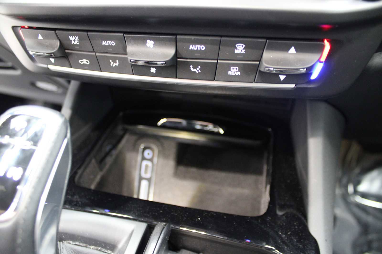 Used 2022 Maserati Levante GT image 34