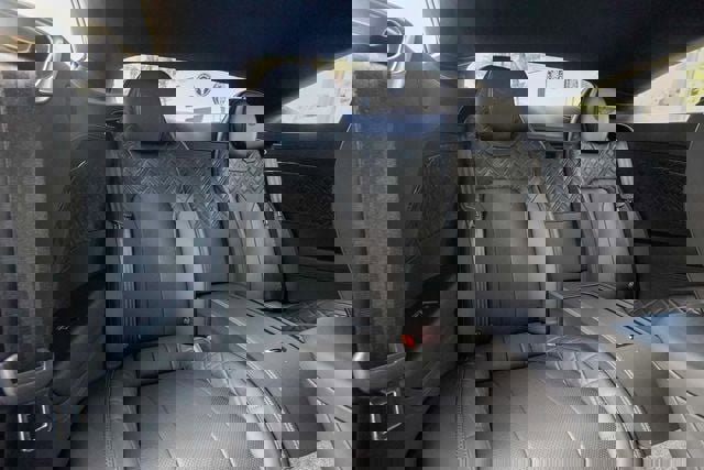 Used 2020 Bentley Continental GT V8 image 91