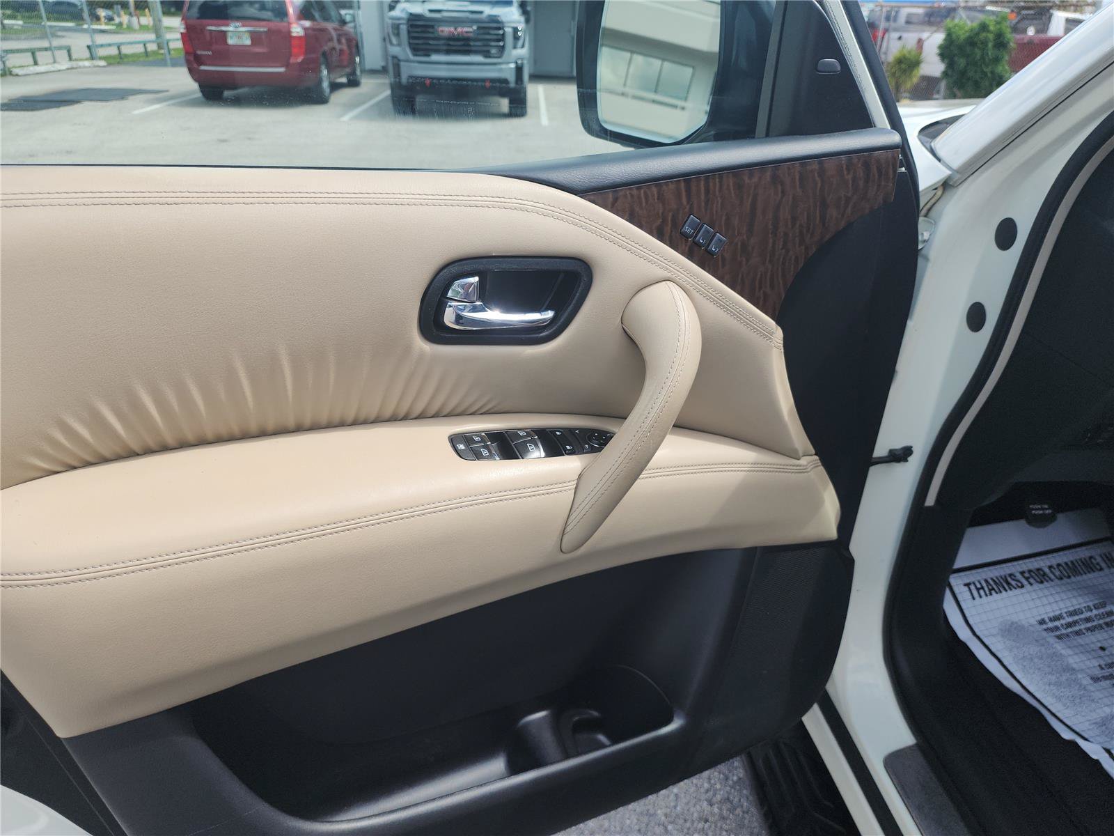Used 2018 Nissan Armada SL w/ Premium Package RWD image 16